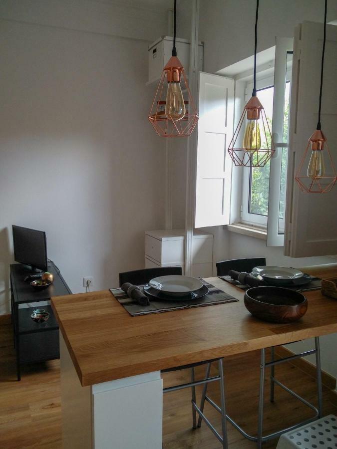 Casa Da Tia Adozinda Lejlighed Lisboa Eksteriør billede