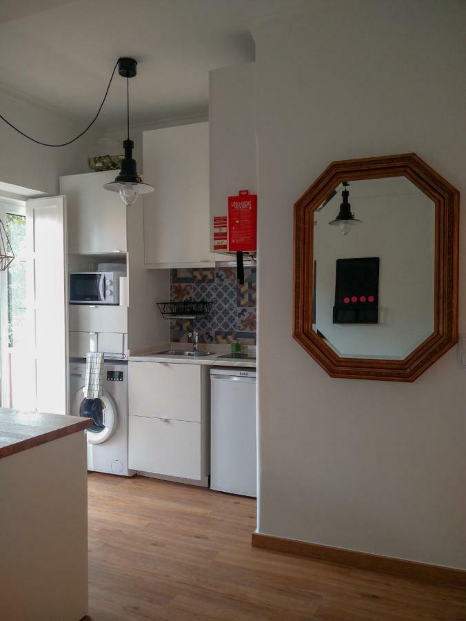Casa Da Tia Adozinda Lejlighed Lisboa Eksteriør billede